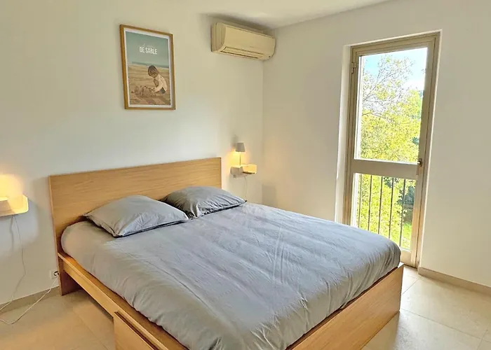 アパート Grand Pin 77 *