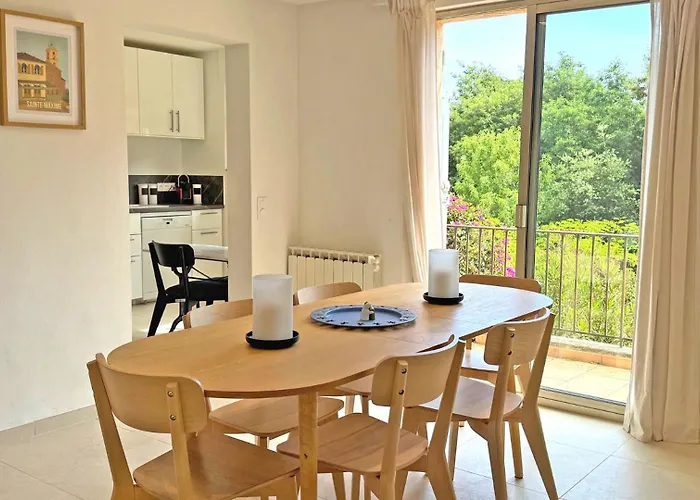 Grand Pin 77 アパート